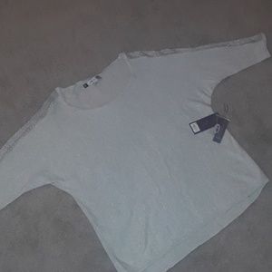 Jennifer Lopez Dome sleeves